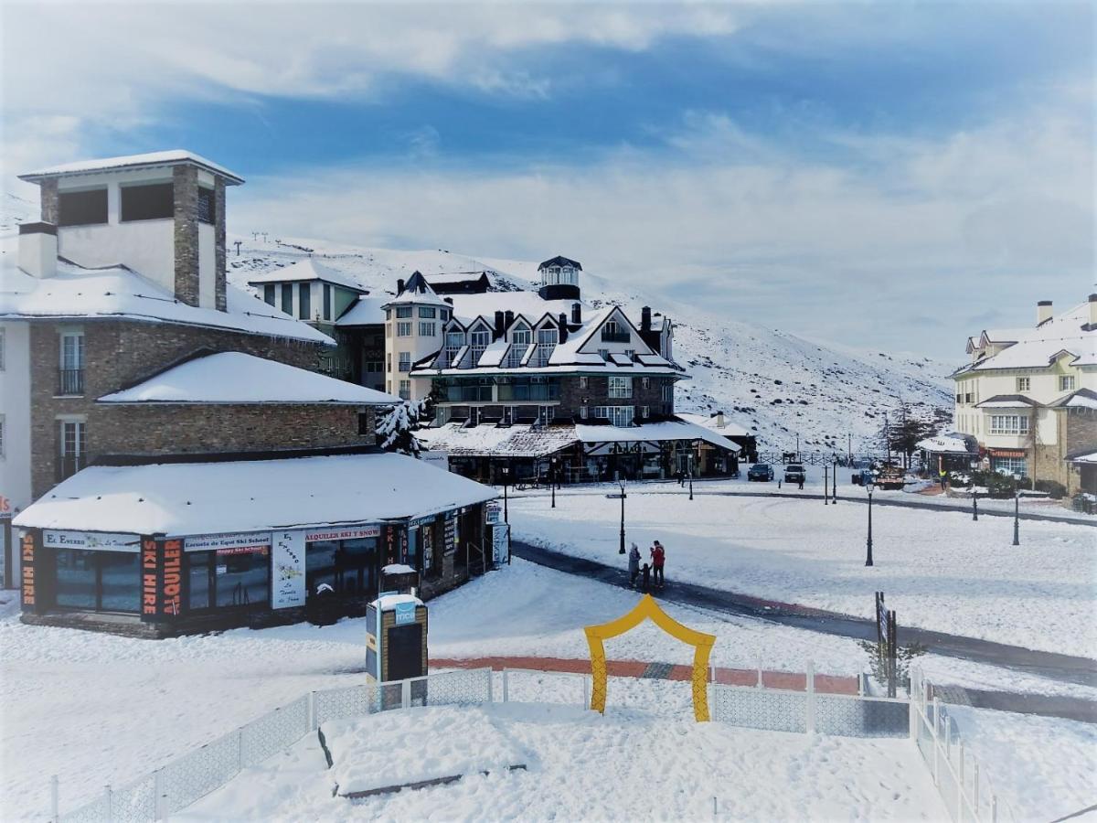Ski Plaza Sierra Nevada & Zona Baja Eksteriør bilde