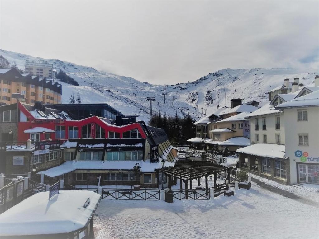 Ski Plaza Sierra Nevada & Zona Baja Eksteriør bilde